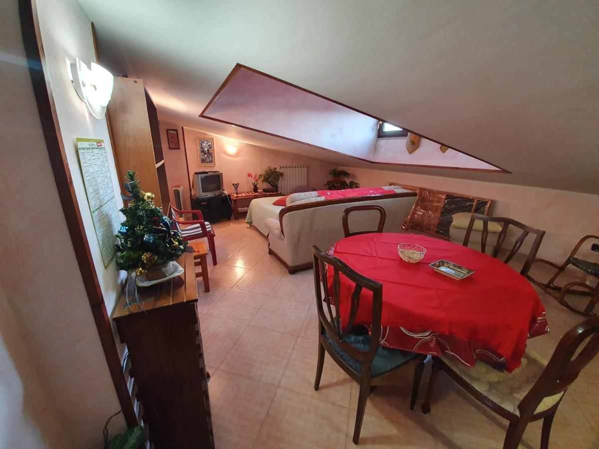 Villa Lilly'S House Castel Di Sangro Exterior foto